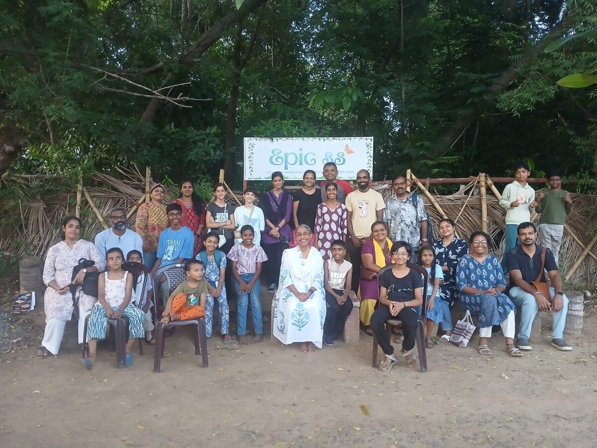 The visiting families and Santha Sheela Nair together at EPIC-SS, Padur